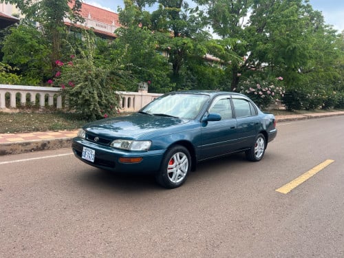 ឡានលក់ Corolla 1994 ឡានស្អាត