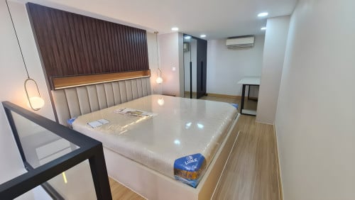 𝐅𝐨𝐫 𝐑𝐞𝐧𝐭: Duplex 1-Bedroom Condo For Rent – Huan Yue Condo, Koh Pich Area