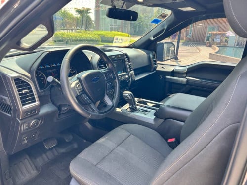 - Ford F-150 Supercharger Up Raptors