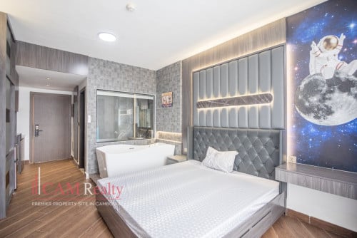 #ForSale 27th Floor 2 Bedroom Condo For Sale in Skylar by Meridian