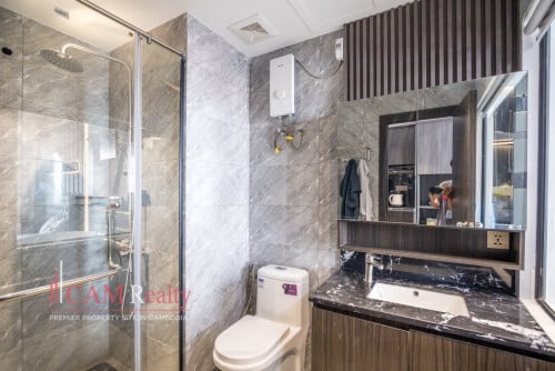 #ForSale 27th Floor 2 Bedroom Condo For Sale in Skylar by Meridian