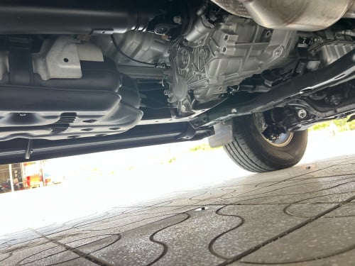 ឡានថ្មីដាច់ Fortuner 2008 ទឹកថ្នាំហ្ស៊ីន95%