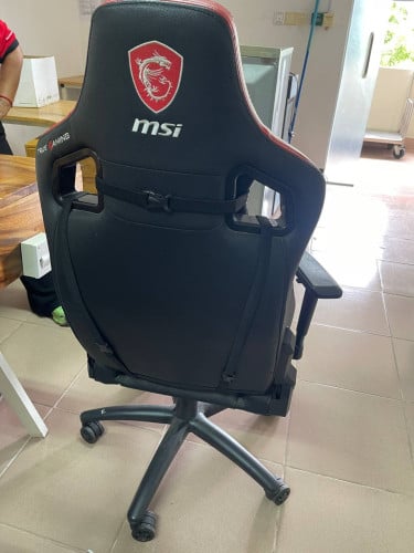 កៅអី Gaming Bran (msi)