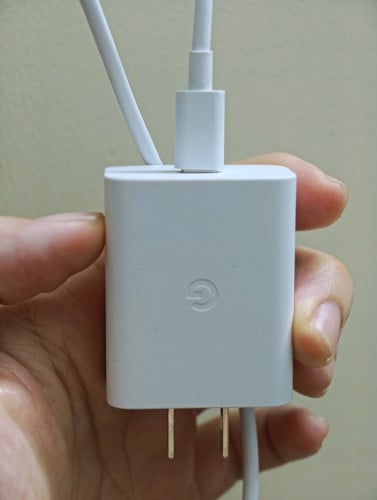 ឆ្នាំងសាក និង ខ្សែសាក Google Pixel