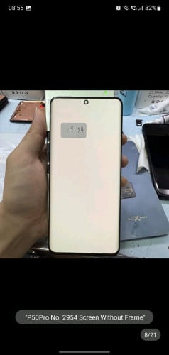 អេក្រង់ហ្ស៊ីន Huawei P50 Pro ដានថើរៗ
