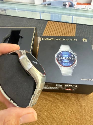 ទើបកាត់បាន១ នៅស្អាត់Huawei watch GT6 proSilver 99%285$