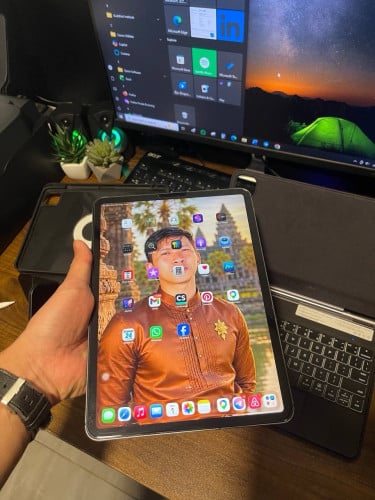លក់ IPad Pro 64G 2018 11inches (Full Set)