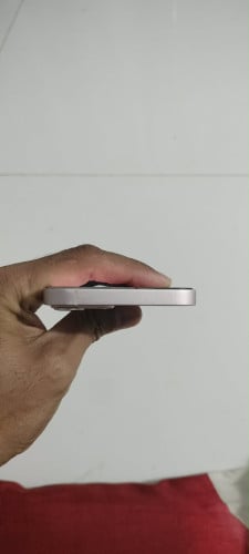 ចង់វៃដូiPhone 13សានុំណែនជាមួយiPhone 16អត់ស្កេនក៍បានថែមលុយអោយតាមនឹង