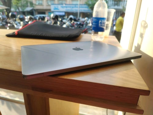 ចង់ដូរiphone 13 pro