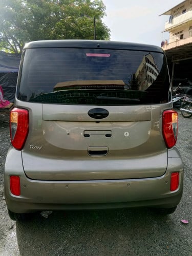 ឡានថ្មីKia Ray 012 full options ថ្នាំសុីនមួយជុំ