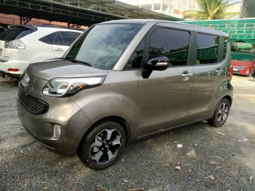 ឡានថ្មីKia Ray 012 full options ថ្នាំសុីនមួយជុំ