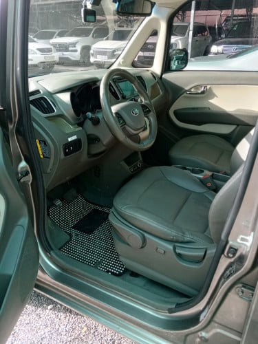 ឡានថ្មីKia Ray 012 full options ថ្នាំសុីនមួយជុំ