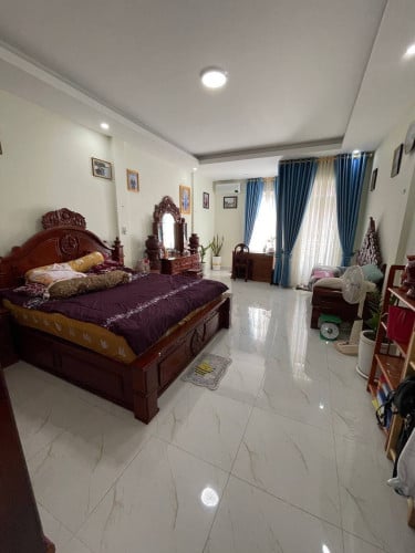 ផ្ទះជួល បុរីរំចេក តម្លៃ l rent Price : 400$
