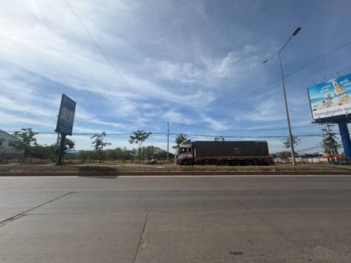 ដីលក់/Land for Sale ទីតាំងស្ថិតនៅ :សង្កាត់ស្វាយប៉ាក ខណ្ឌឬស្សីកែវ/