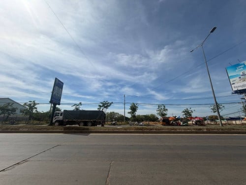 ដីលក់/Land for Sale ទីតាំងស្ថិតនៅ :សង្កាត់ស្វាយប៉ាក ខណ្ឌឬស្សីកែវ/