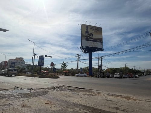 ដីលក់/Land for Sale ទីតាំងស្ថិតនៅ :សង្កាត់ស្វាយប៉ាក ខណ្ឌឬស្សីកែវ/