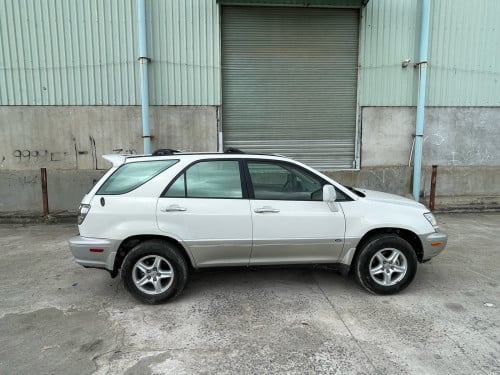 ឡានលក់Lexus Rx300