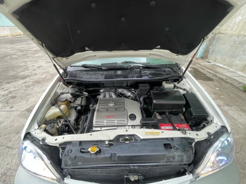 ឡានលក់Lexus Rx300