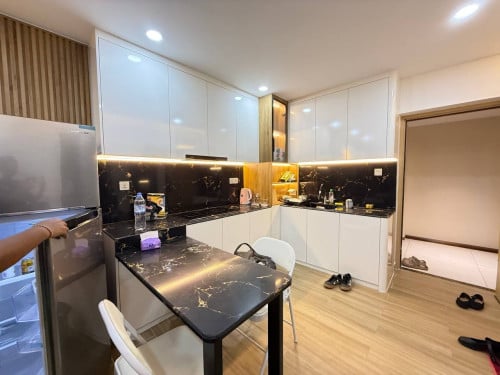 𝐅𝐨𝐫 𝐑𝐞𝐧𝐭: Modern 1-Bed Apartment – The Pinnalce Residence