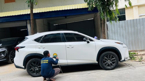 លក់NX 200T 015លុច្សារី 25950