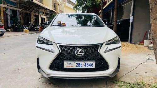 លក់NX 200T 015លុច្សារី 25950