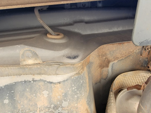 ឡានលក់ Prius 05 Full option ផ្លាកលេខ BK
