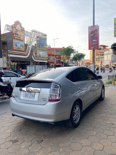 ឡានស្អាត Prius 2007 Half full ម្ចាស់ដើម