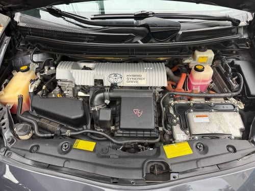 ឡានលក់ Prius 2012 Option 3 ឡានថ្មីខ្លាំង