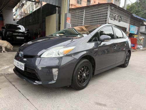 ឡានលក់ Prius 2012 Option 3 ឡានថ្មីខ្លាំង
