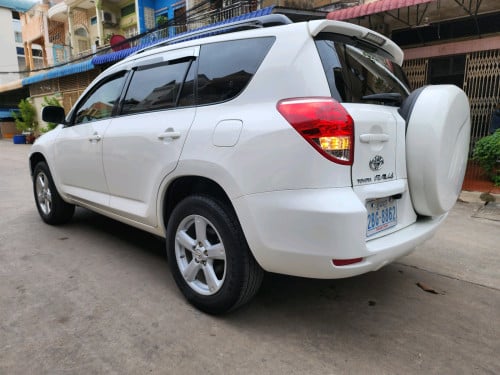 លក់​ RAV4 ឆ្នាំ06ប៉ុង១ ម្ចាស់ទី១ មានរំលោះសុទ្ធរឺវ៉ៃដូរបានគ្រប់សារីគ្រប់ខេត្ត