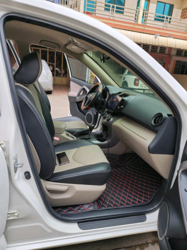 លក់​ RAV4 ឆ្នាំ06ប៉ុង១ ម្ចាស់ទី១ មានរំលោះសុទ្ធរឺវ៉ៃដូរបានគ្រប់សារីគ្រប់ខេត្ត