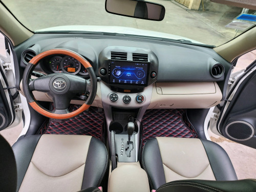 លក់​ RAV4 ឆ្នាំ06ប៉ុង១ ម្ចាស់ទី១ មានរំលោះសុទ្ធរឺវ៉ៃដូរបានគ្រប់សារីគ្រប់ខេត្ត