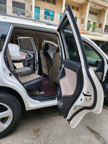 លក់​ RAV4 ឆ្នាំ06ប៉ុង១ ម្ចាស់ទី១ មានរំលោះសុទ្ធរឺវ៉ៃដូរបានគ្រប់សារីគ្រប់ខេត្ត