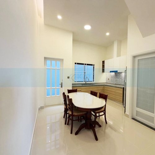 ផ្ទះអាជីវកម្មសម្រាប់ជួល / Shophouse For Rent