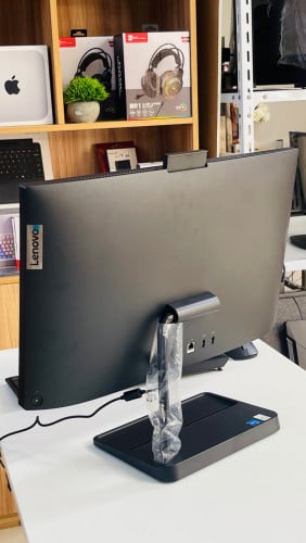 តោះ​បងៗ​ ស្អាត​ណាស់​ ល្បឿនលឿន Specs ធំតម្លៃពិសេស​ណាស់សាកសម​ជាមួយការងារទូទៅ មាន Webcam ,WiFi 