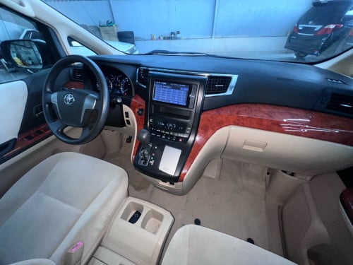 ស្តុកថ្មី ក្រដាស់ពន្ធ TOYOTA ALPhard 2013 ឡានស្អាត