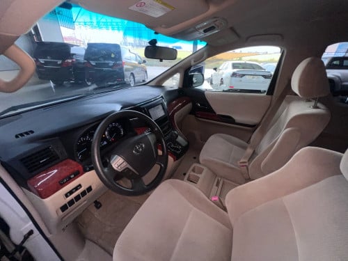 ស្តុកថ្មី ក្រដាស់ពន្ធ TOYOTA ALPhard 2013 ឡានស្អាត