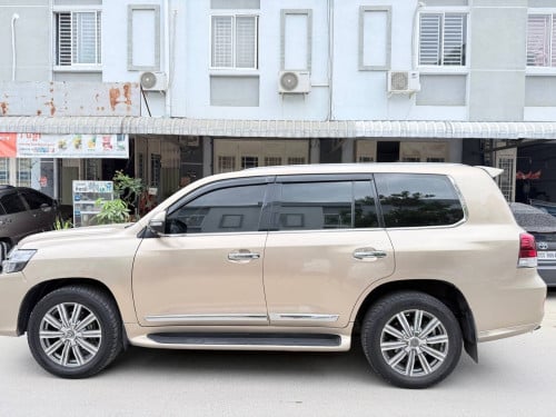 ឡានលក់TOYOTA Land Cruiser 2008V6 សាំងឡើងសារីទៅឆ្នាំ 21 នៅក្រៅស្អាតតំលៃពិសេស💰28500$☎️