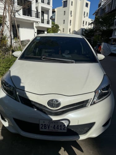 លក់ Toyota Vitz