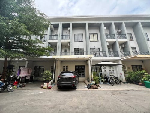 🏡វីឡាកូនកាត់សម្រាប់ជួលនៅបុរី អារ៉ាតា សែនសុខ /Link villa for rent in Borey អារីតា