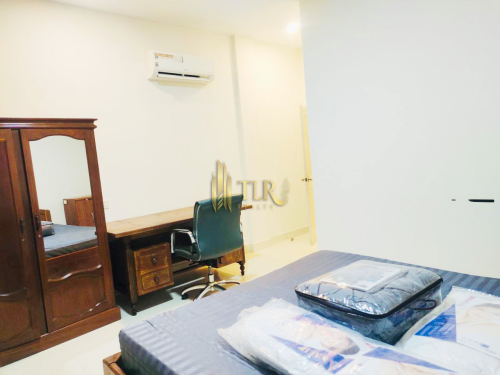 🏡 Shophouse for Rent