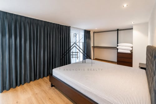 🏢 Duplex 2 Bedroom Serviced Apartment For Rent in Russian Market – Phnom Penh