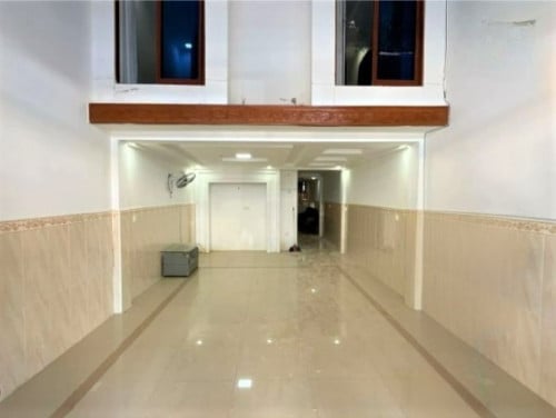 🏦Flat Available for Urgent Sale at a Special Price (Negotiable).