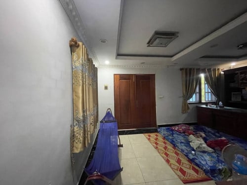 🏦House Available for Urgent Sale at a Special Price (Negotiable).