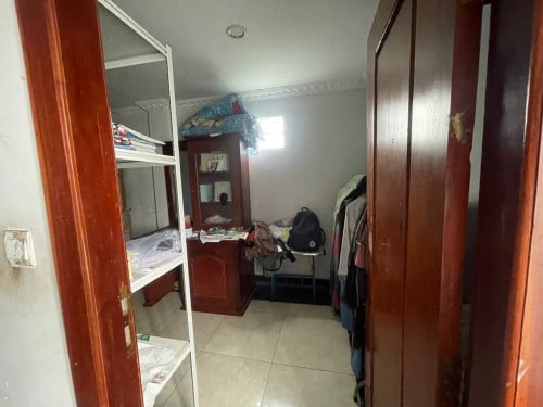🏦House Available for Urgent Sale at a Special Price (Negotiable).