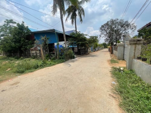 🏦Land Available for Urgent Sale at a Special Price (Negotiable).
