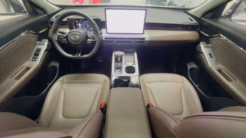 👉GAC GS4 Full option ឡានស្អាត តម្លៃល្អ