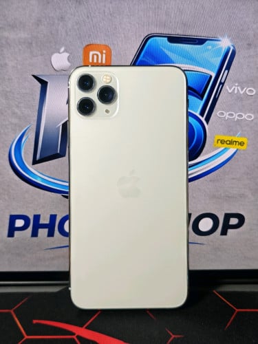 📱iPhone 11 Pro Max / LL/A💾Storage 64G✅នៅស្អាត98.5%🔋Battery 88%(លក់មានការធានាត្រឹមត្រូវ)