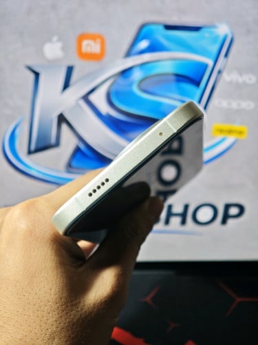 📱Redmi K80 Ultra 5G / China  💾RAM12G+12G/Storage256G✅នៅស្អាត98%(លក់មានការធានាត្រឹមត្រូវ)