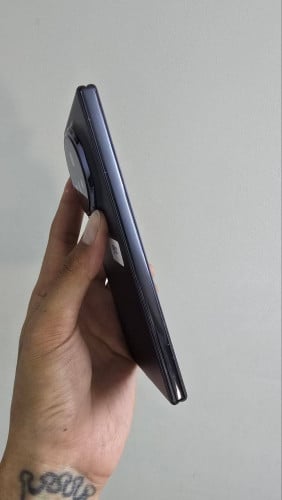 📲📲📲 : Honor V3 Ram:12G Rom: 512G Color : black 99%